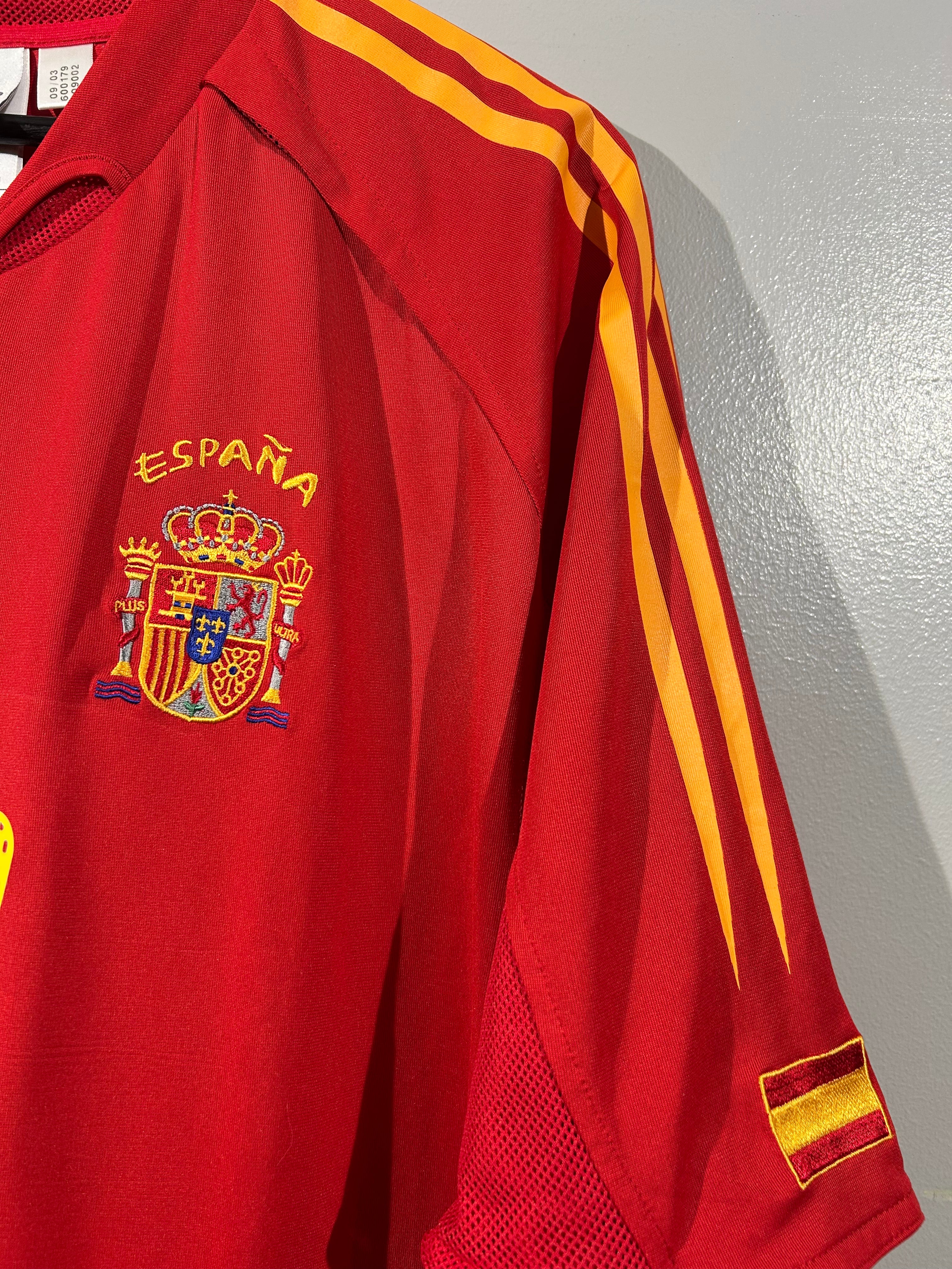 Adidas - Spain 2004 Home Football Shirt 'XAVI'