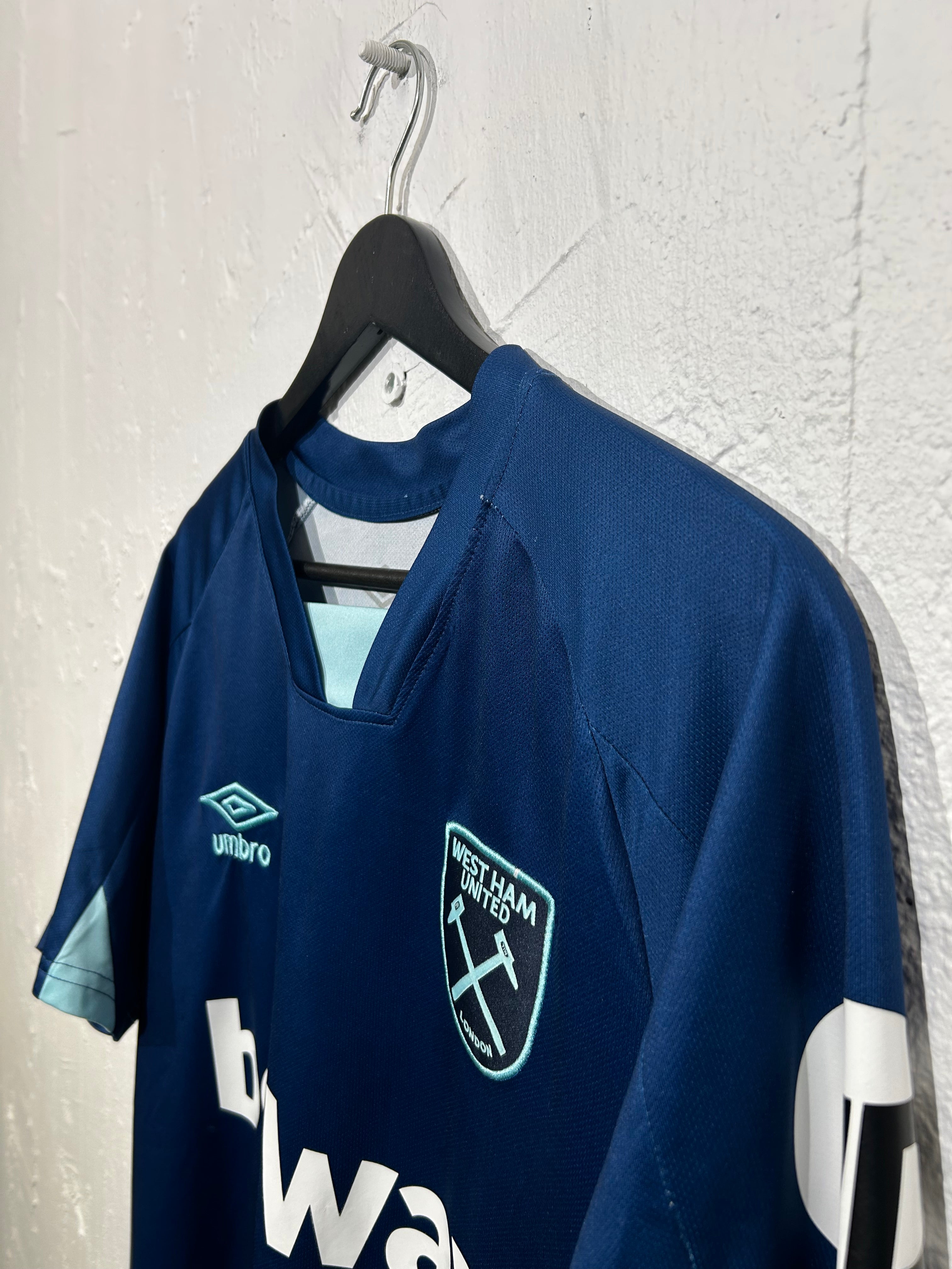 Umbro - West Ham United 2023/24 Third Football Shirt 'L.PAQUETÁ'