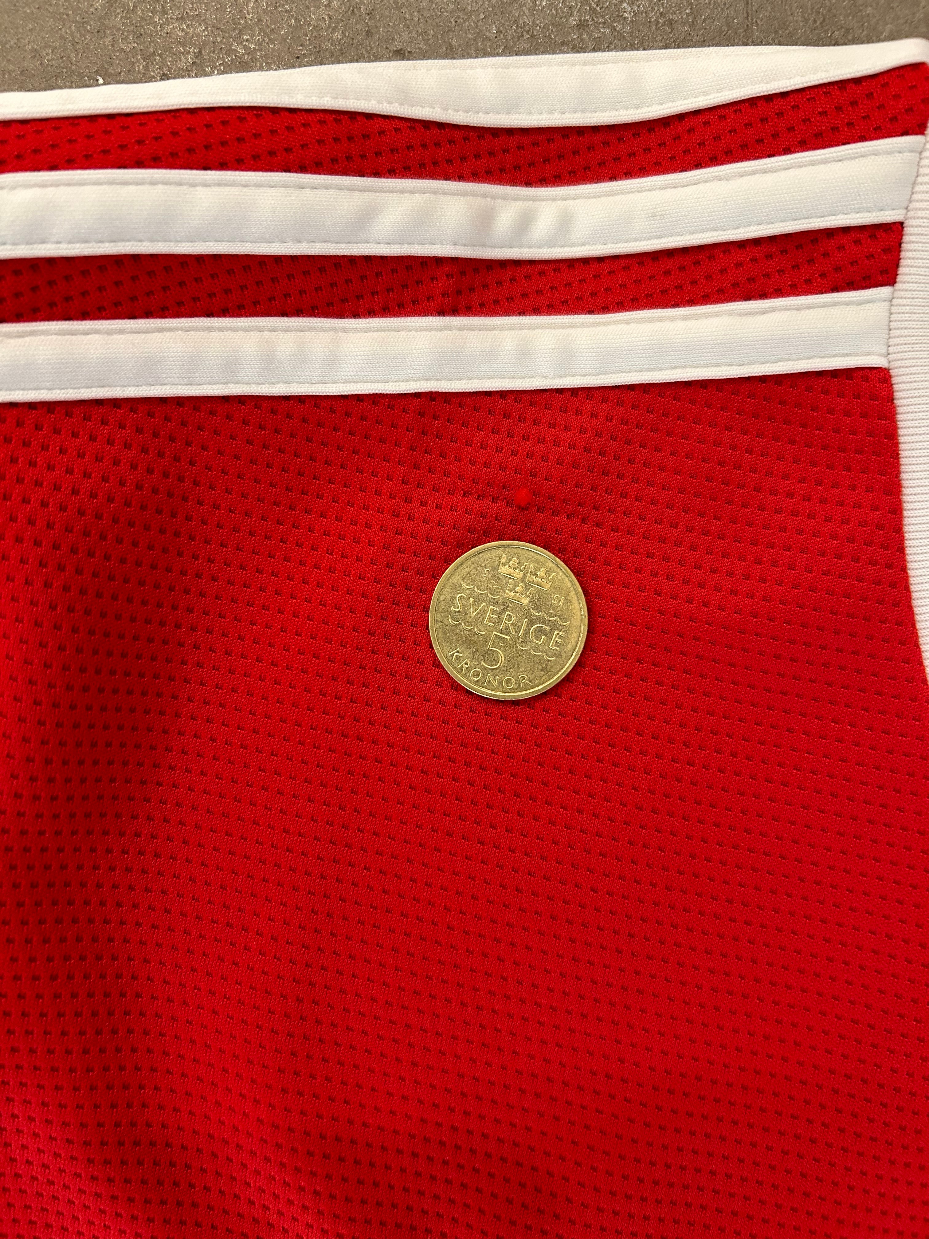 Adidas - Manchester United 2021/22 Home Football Shirt 'RONALDO'
