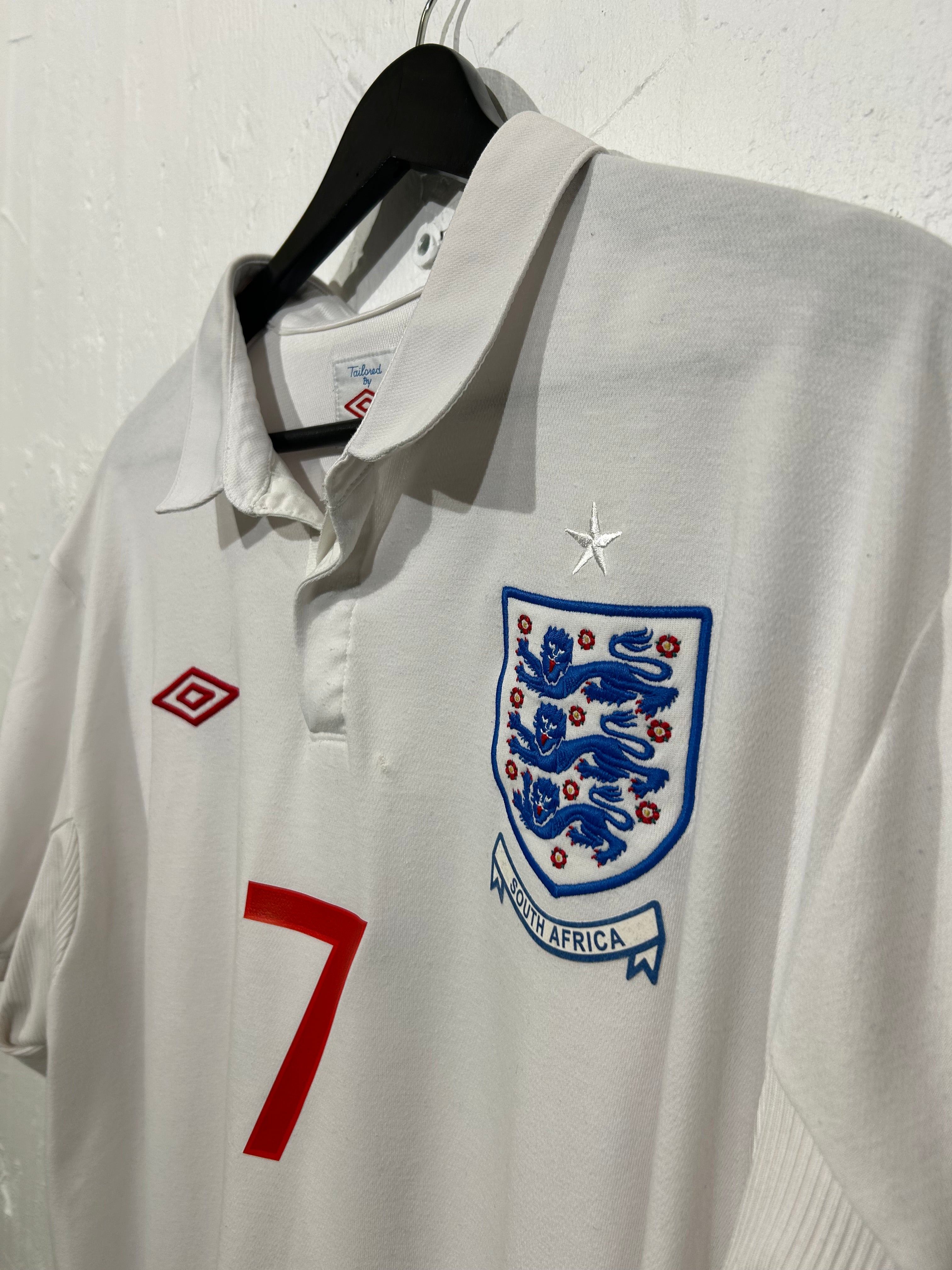 Umbro - England 2010 Home Football Shirt 'BECKHAM'
