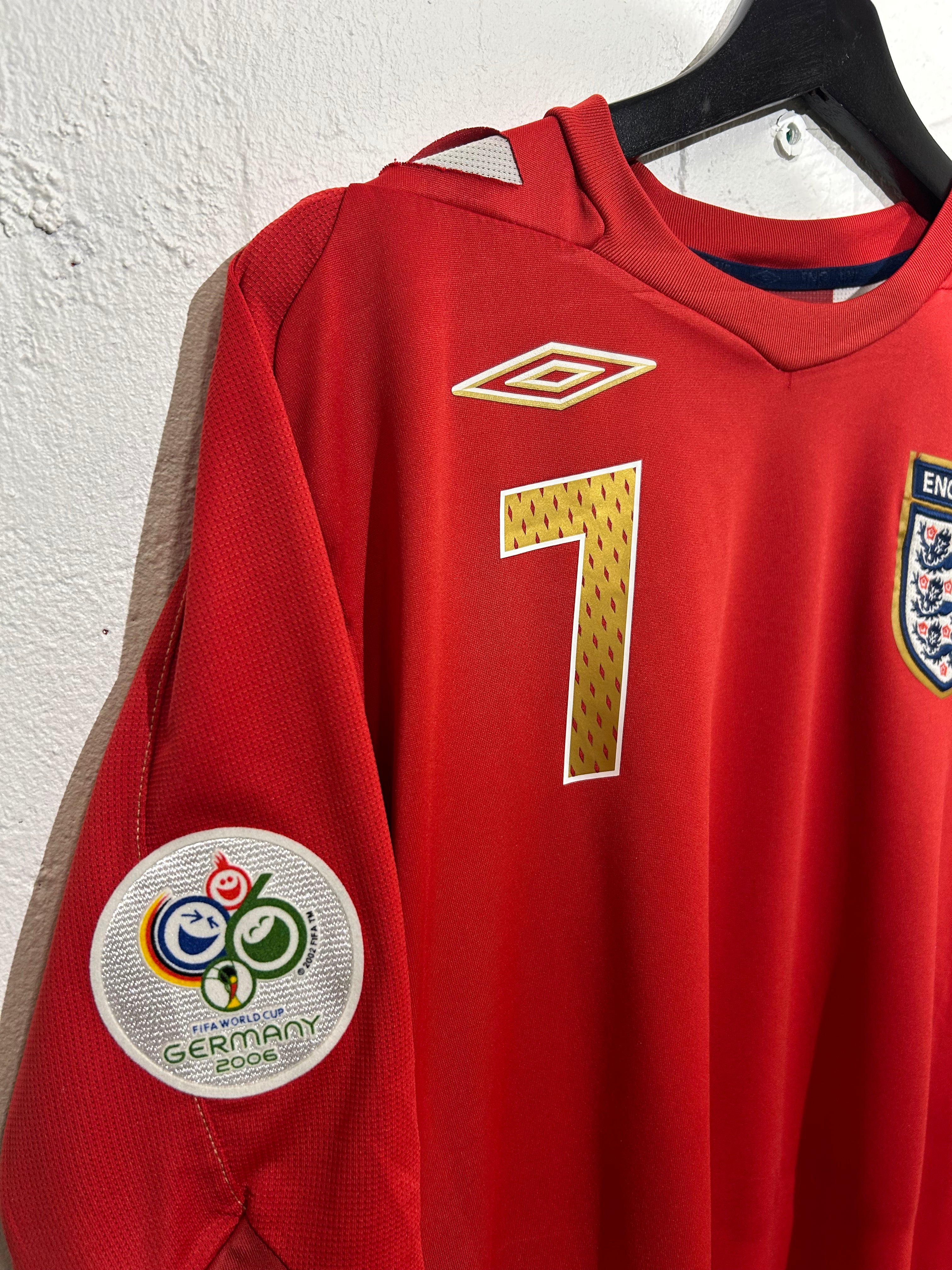 Umbro - England 2006 Away Football Shirt 'BECKHAM'