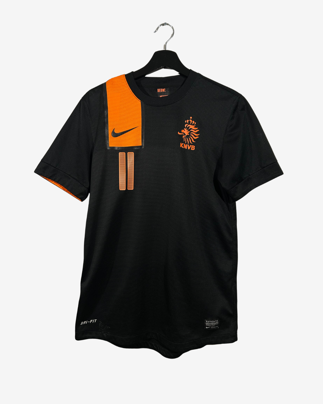 Nike-Netherlands2012AwayFootballShirt_ROBBEN_front