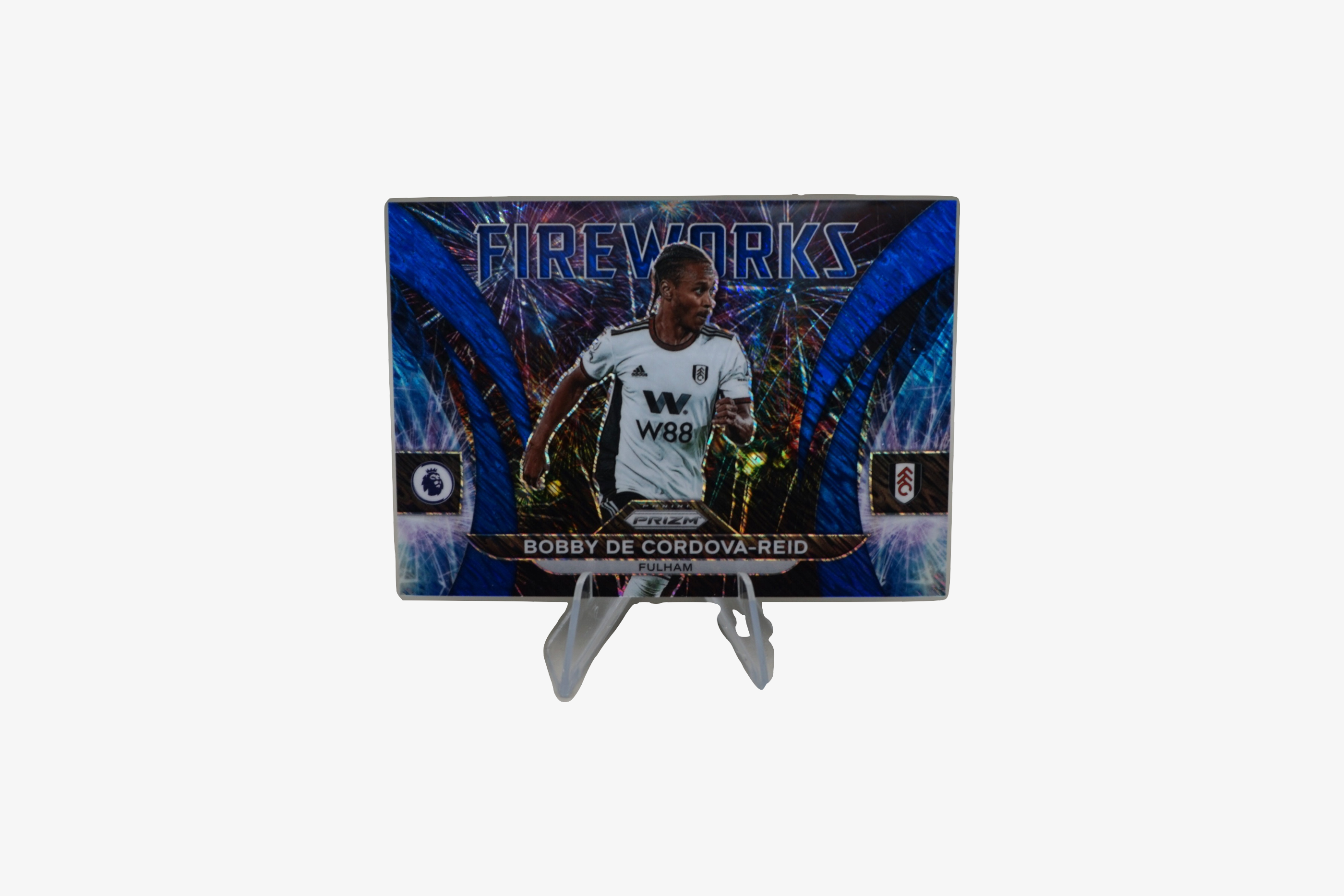 Bobby De Cordova-Reid – 2024/25 Prizm Fireworks Blue Prizm (Fulham FC) – Serial #3/8 – Card No. 25