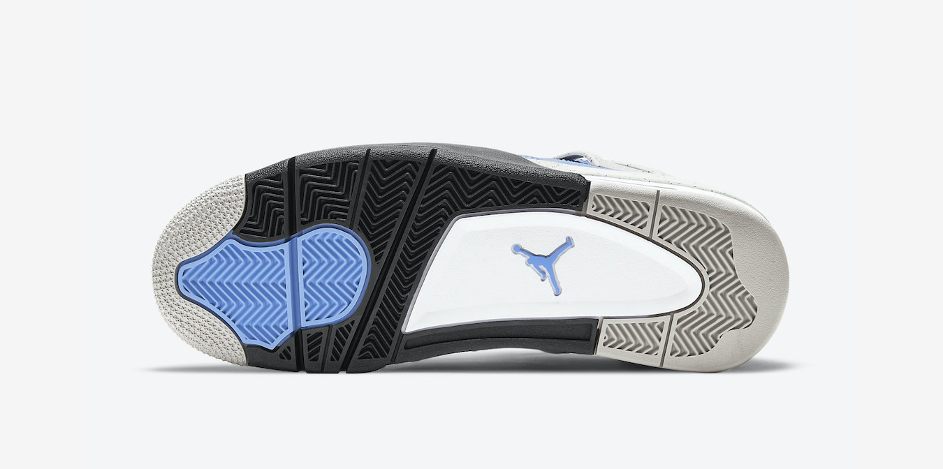Air Jordan 4 'University Blue'