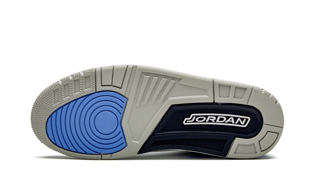 Air Jordan 3 'UNC'